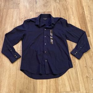 Banana Republic blue houndstooth men’s long sleeve button down shirt